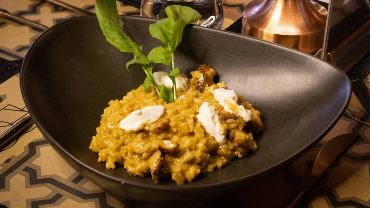 Ricette_Carpinello_Risotto Ricetta risotto con funghi carpinelli e crema di Parmigiano Carpinello al naturale